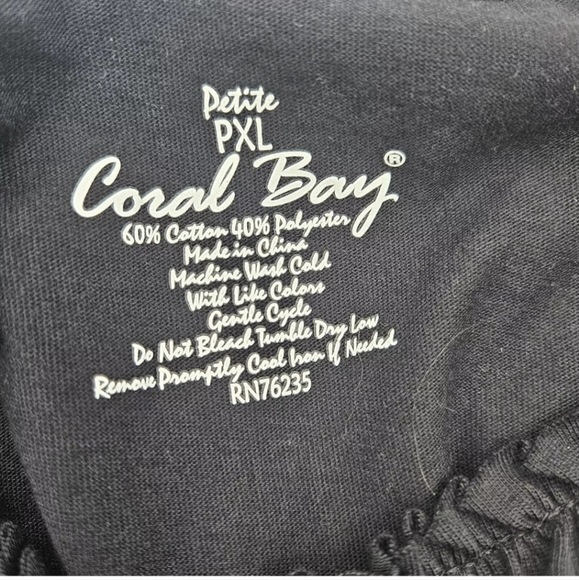 Coral Bay Ruffle Neck Sleeveless Top Black Petite XL Fern Design Stitch NWT - Picture 5 of 7